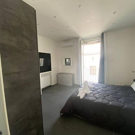 La Dimora Del Porto Apartment Naples Exterior photo